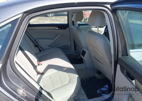 2015 Volkswagen Passat 2.0L Tdi Se from USA, damaged, VIN 1VWBV7A3XFC047178